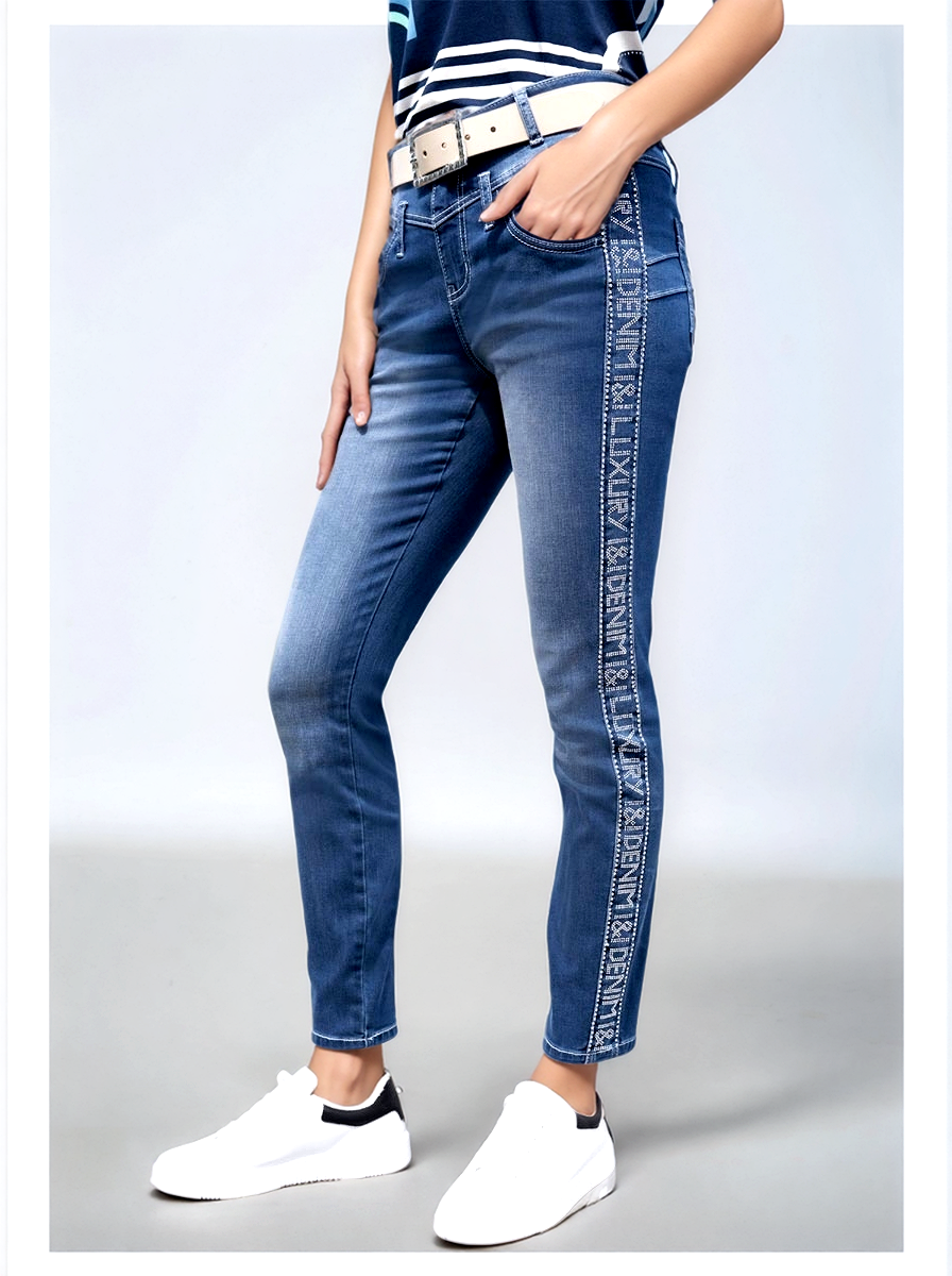 Jeans mit Strass Galonstreifen slim fit Push Up Luxury Style Gr.36,38,40,46