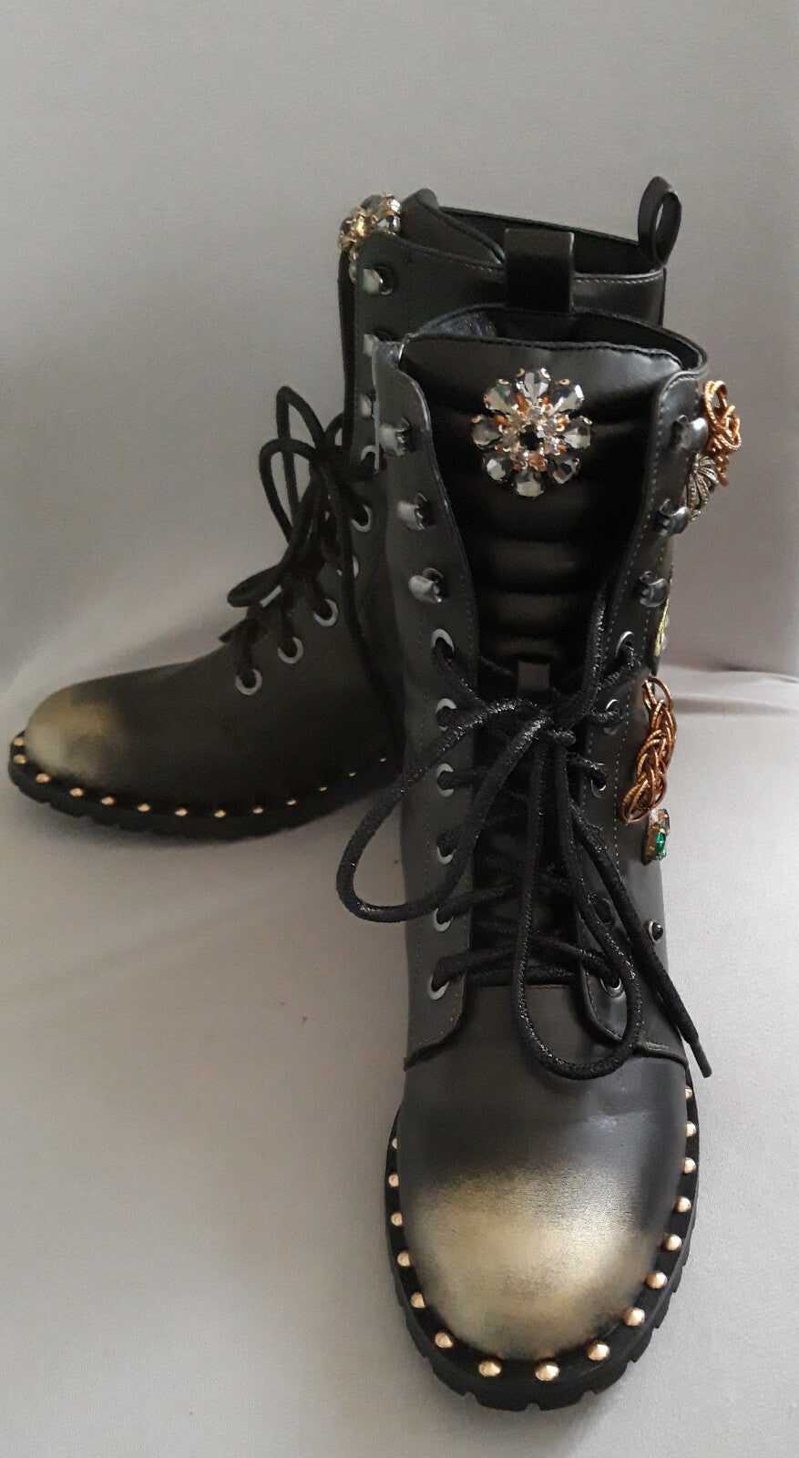 XYXYX Stiefel mit Patches Gr.37