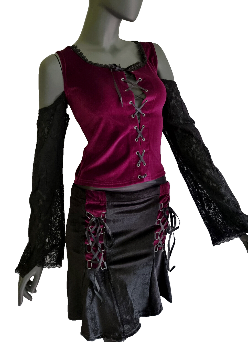 Samtshirt Schnürung Spitzenärmel off shoulder Gothic Gr. 34-38