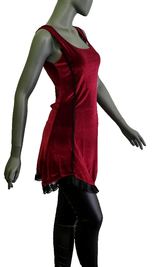 Samtkleid mit Spitze schwarz Gothic Punk Medieval Gr.34/36