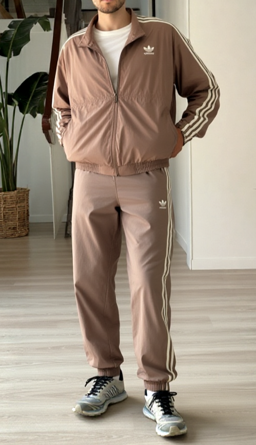 Adidas Jogginghose adicolor WovenFirebird JP1024 brown Regular Fit Gr.2XL