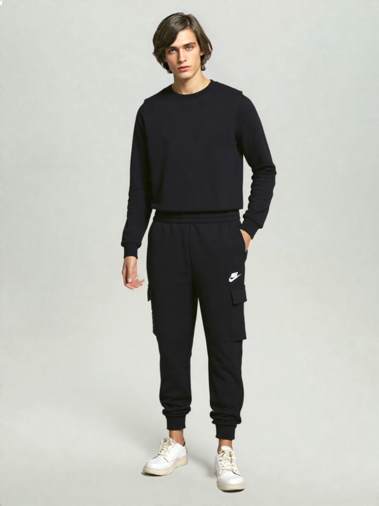 Nike Club fleece Cargo Teens unisex schwarz Gr.L/146-158