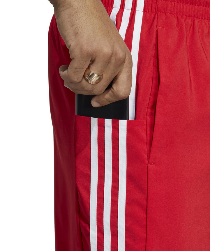 Adidas  3S chelsea shorts IC1486 Rot Gr.4XL