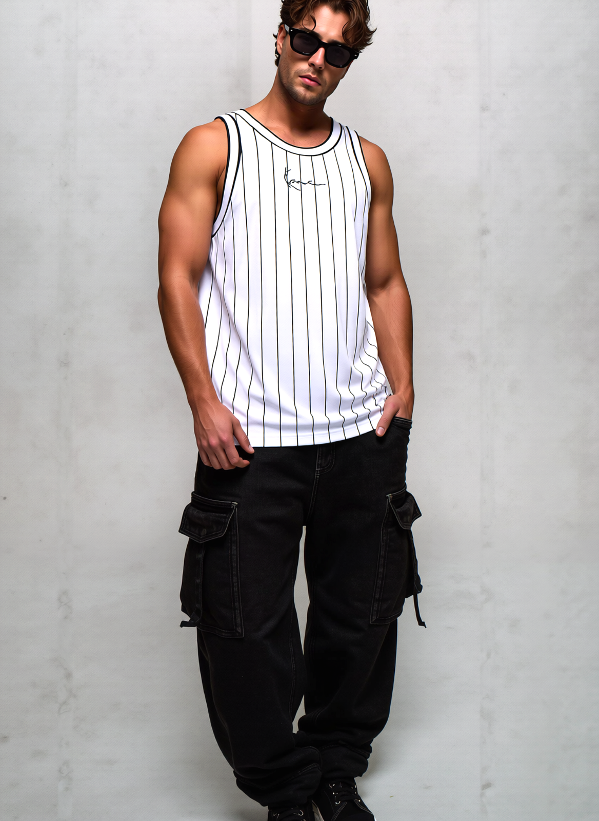 Karl Kani signature pinstripe Mesh Top weiss Gr. M