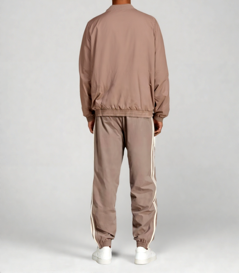 Adidas Jogginghose adicolor WovenFirebird JP1024 brown Regular Fit Gr.2XL